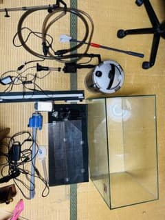 Đ*i様 ガラス水槽 約60cm GEXフィルター付きのサムネイル