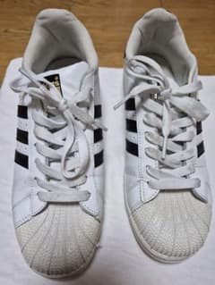 adidas スニーカー C77124 メンズ 26cmのサムネイル