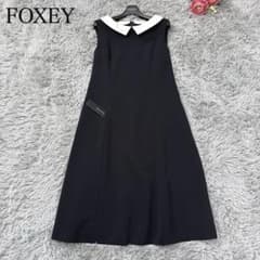 美品✨'22年 フォクシー ルイーザ 白襟Aラインワンピースドレス ミッドナイト 美品✨'22年 フォクシー ルイーザ 白襟Aラインワンピースドレス