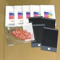 DDP カラフルニューイヤーくじ ぱっち アクキー セット売りのサムネイル