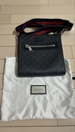 【即日発送様 専用】［美品］GUCCI グッチ ブラック ショルダーバッグのサムネイル