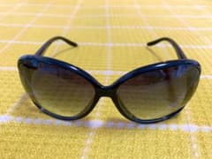 GUCCI グッチ GG3525/K/S D28JJ GGハート サングラスのサムネイル