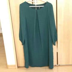 最終処分です♡グリーン　シフォンのワンピースのサムネイル