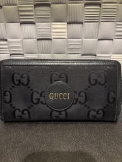 ブ*e様 GUCCI GG柄 ラウンドファスナー 長財布 ブラックのサムネイル