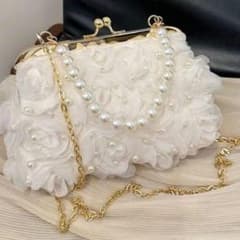 パーティ バッグ 結婚式 がま口 2way 白 成人式 薔薇のサムネイル