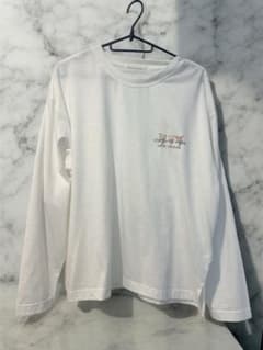 しまむら 刺繍作家コハナ　刺繍長Tシャツ　Ｌ　花　オフホワイトのサムネイル