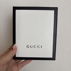 GUCCI ギフトボックス ホワイト/ブラックのサムネイル