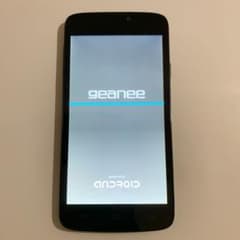 geanee FXC-5A 白ロム　スマホのサムネイル