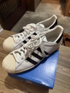 adidas SUPERSTAR 80s ホワイト ブラック　美品　箱付きのサムネイル