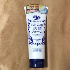 ハトムギ洗顔フォームのサムネイル