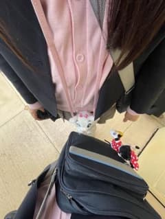 ピンク ニットカーディガン Vネックのサムネイル