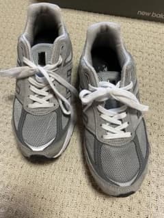 ニューバランス990v5 グレー　24センチのサムネイル