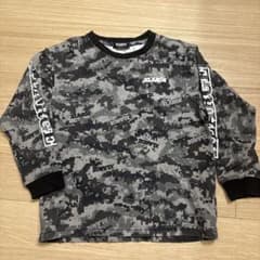 子供用　男の子　XLARGE 迷彩柄 長袖カットソー グレー系のサムネイル