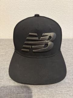 New Balance 1900 ブラックキャップのサムネイル