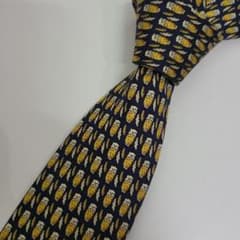 美品✨️フェラガモ ネクタイ フクロウ柄 オウル 羽 シルク100