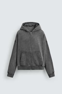 zara ジップアップパーカーのサムネイル