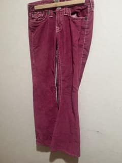 TRUE RELIGION ブーツカット コーデュロイパンツ ピンク TRUE RELIGION ブーツカット コーデュロイパンツ ピンク - メルカリ