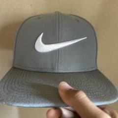 Nike グレー キャップ スナップバックのサムネイル