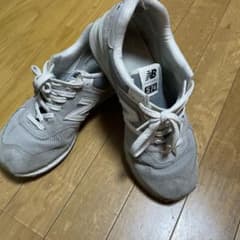ニューバランス　574 スニーカー　２７cmのサムネイル