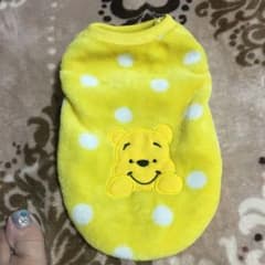 犬の服フリース　プーさんS sizeのサムネイル
