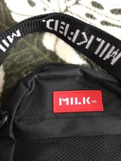 ミルクフェドショルダーバッグのサムネイル