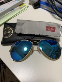 Ray-Ban ティアドロップ サングラスのサムネイル