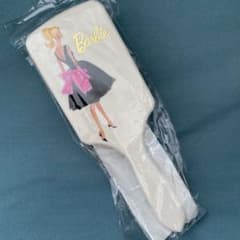 新品未使用　バービー　ヘアブラシのサムネイル