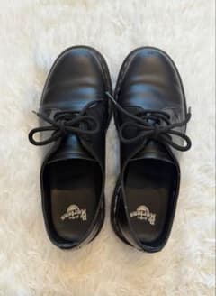 Dr. Martens ホワイトステッチ3ホールシューズ 24757 UK7 - メルカリ