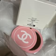 CHANEL ノベルティミラー ピンク【新品未使用】非売品 紙袋おまけ