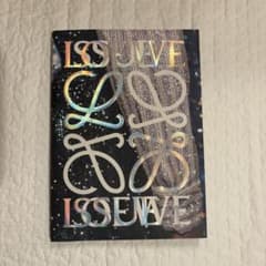 LOEWE 雑誌　ISSUEのサムネイル