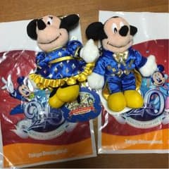 【お安くしました！】TDL20周年 ぬいぐるみバッジ ミッキー&ミニーセットのサムネイル