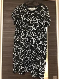 ネネット　にゃー　かおいっぱいTシャツワンピースのサムネイル