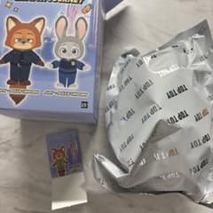 TOPTOY ディズニー　ズートピア　ニック　ぬいぐるみキーホルダーのサムネイル
