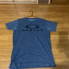 オークリーTシャツのサムネイル