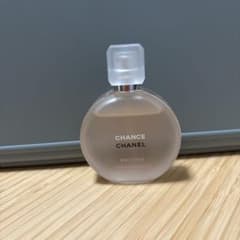 CHANEL 香水のサムネイル