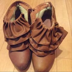 フリルブーツのサムネイル