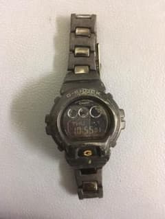 壊れかけのCASIO (G-SHOCK)のサムネイル