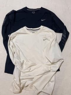 NikeFIT ネイビー・ホワイト 長袖トップスのサムネイル