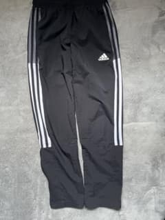 adidas キッズ　ジャージ　150cmのサムネイル