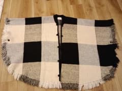 CLANE チェック柄ニットケープのサムネイル