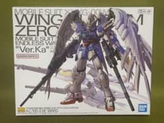 新品未組立ガンプラ MG ウイングガンダムゼロEW Ver.Kaのサムネイル