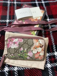 OZICO様専用　GUCCI WALLETのサムネイル