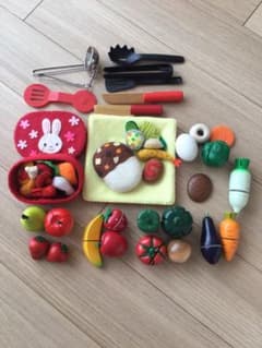 お値下げ！　おままごとセット　ボーネルンドのサムネイル