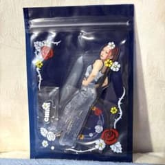 【最終値下げ】HANA ファンミ アクリルスタンド アクスタ CHIKA チカのサムネイル