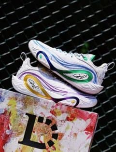 リーニン WOW The Dlo1 キャリア US 10.5 リーニン WOW The Dlo1 キャリア US 10.5 - メルカリ