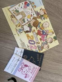 スヌーピーカレンダーand手帳2冊のサムネイル