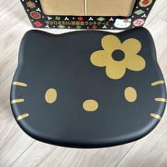 サンリオBIG漆器風ランチケースハローキティ