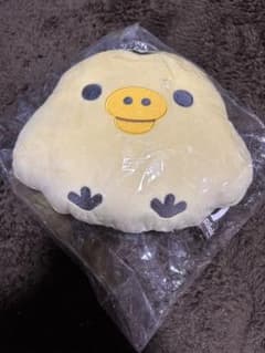 リラッくじ　C賞　ぬいぐるみ　クッション　キイロイトリのサムネイル