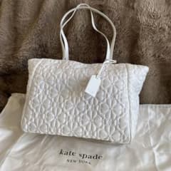 kate spade NEW YORK キルティング トートバッグ ホワイトのサムネイル