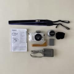 OLYMPUS E-PL6 ミラーレス一眼 セットのサムネイル